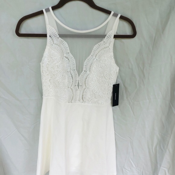 Lulus lace dress white NWT - Picture 4 of 8